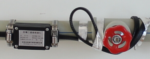 機(jī)械車發(fā)動(dòng)機(jī)柴油濾清器和進(jìn)油管自限溫伴熱帶保溫系統(tǒng)(圖1)